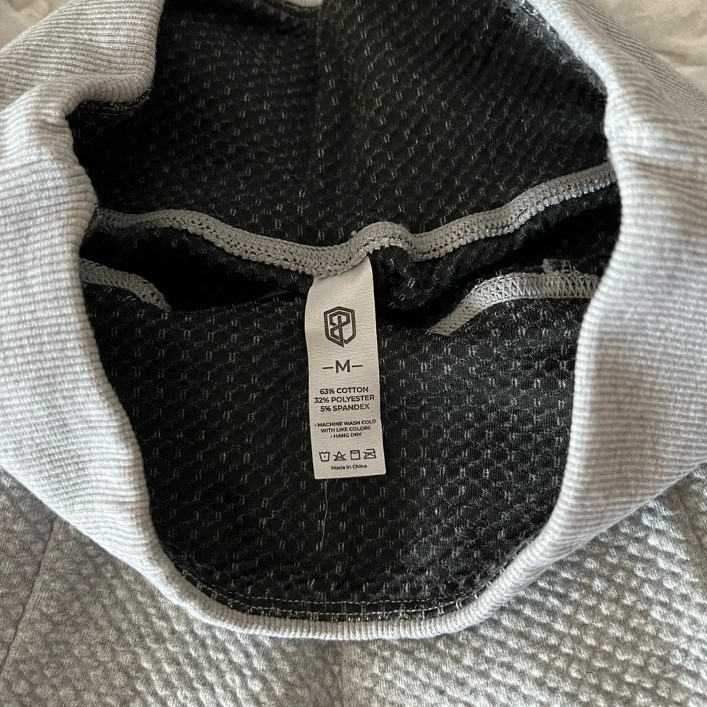 Gray Textured Joggers - Picture 6 of 6